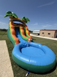 IMG 9162 1783518250 #38 ☀️ Perfect for Smaller Kids | Summer Breeze Waterslide with Pool (Wet) 🥇